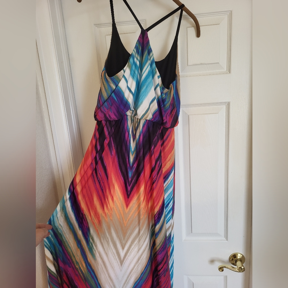 Dress - Picture 4 of 5